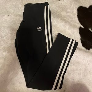 Adidas leggings